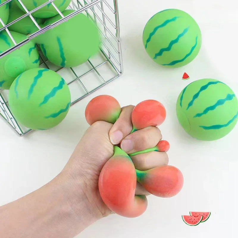 Color-Changing Watermelon Squeeze Toy – Slow Rebound Decompression Pinch Toy